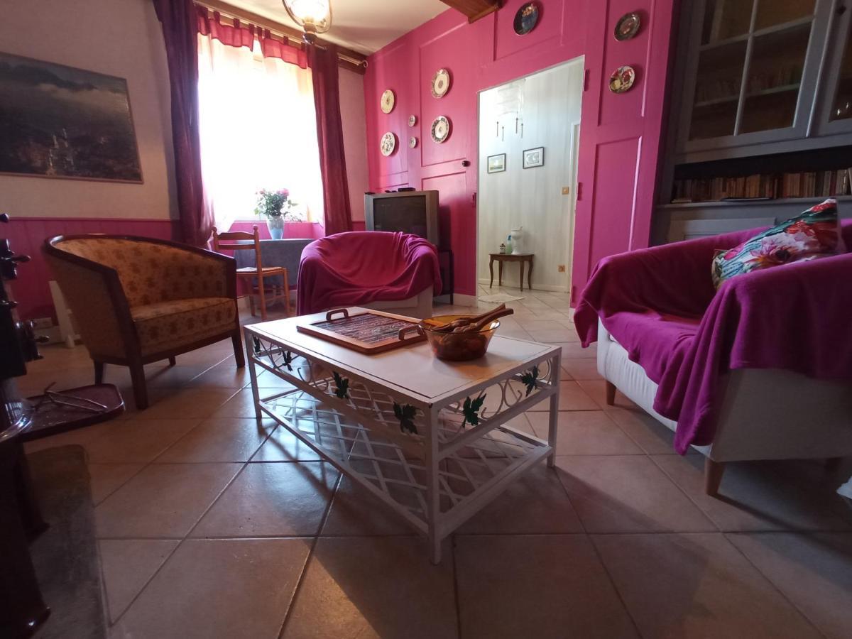 Les Deux Licornes Vila Anchenoncourt-et-Chazel Exterior foto